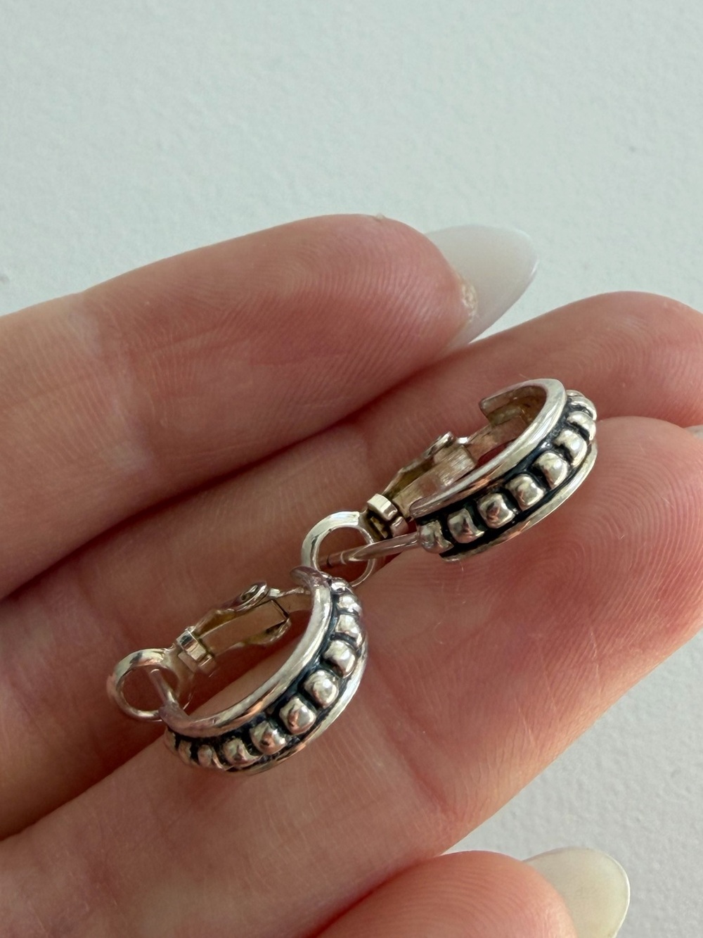 Vintage 925 Sterling Silver Beaded Hoop Earrings - Picture 2 of 5